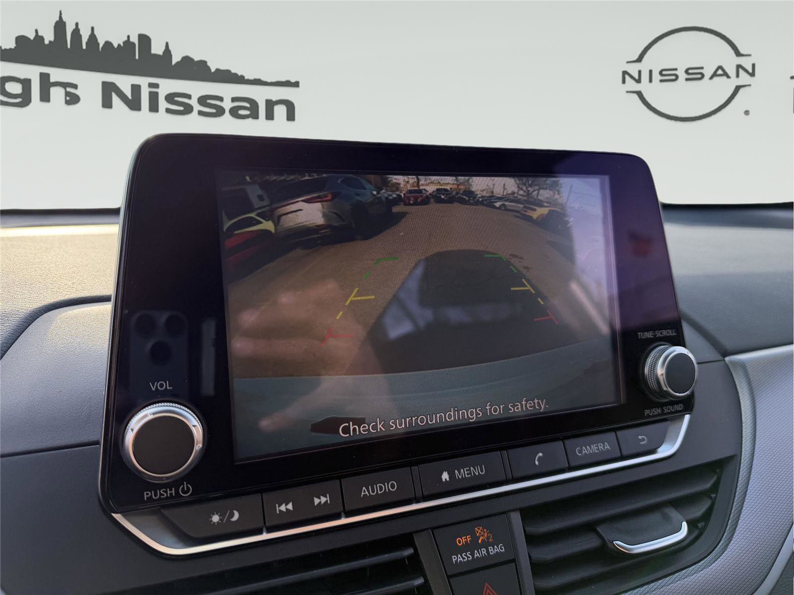 Used 2024 Nissan Altima 2.5 SR image 17