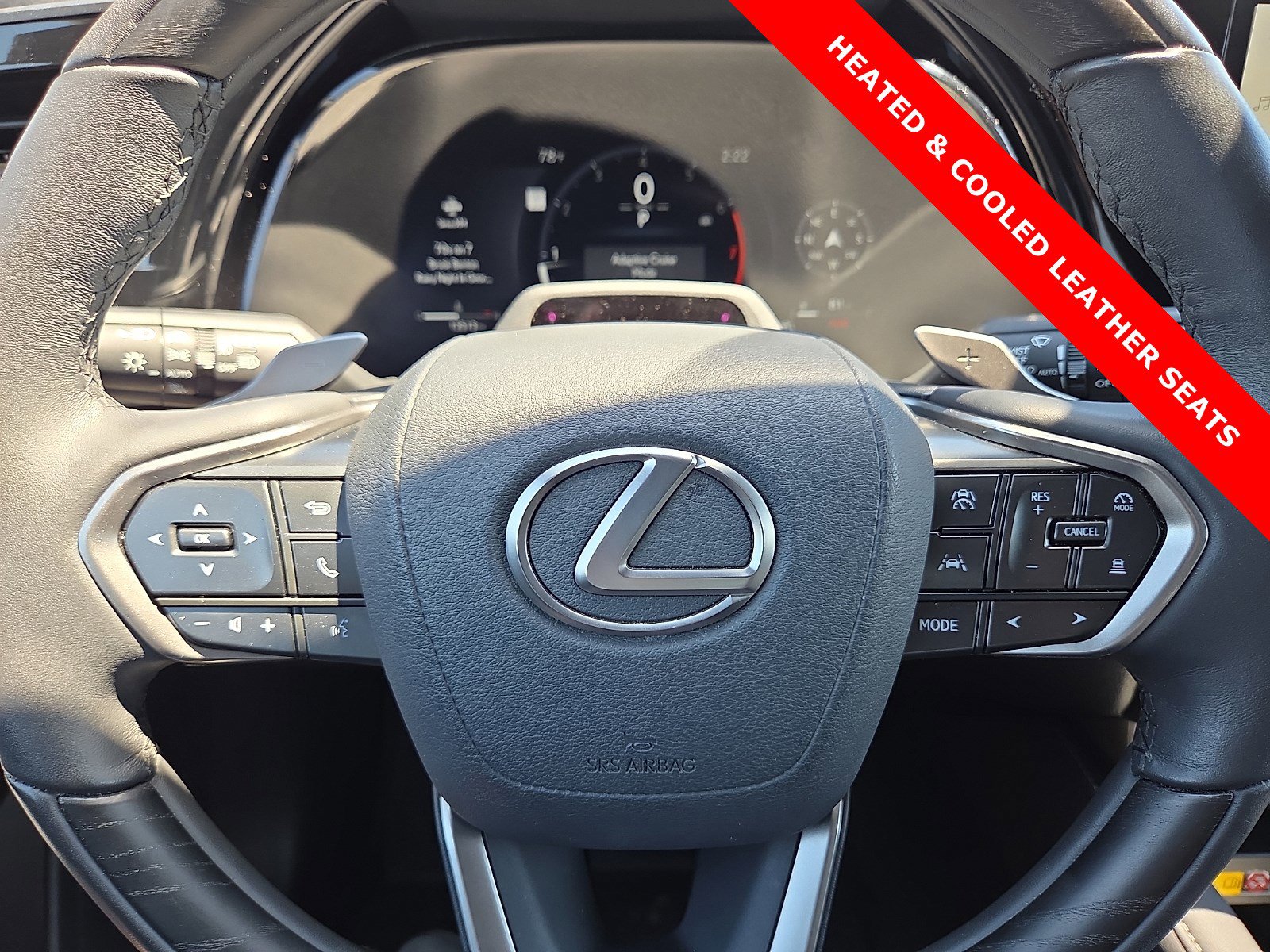 Used 2025 Lexus RX 350 Premium w/ Convenience Package AWD/4WD image 24