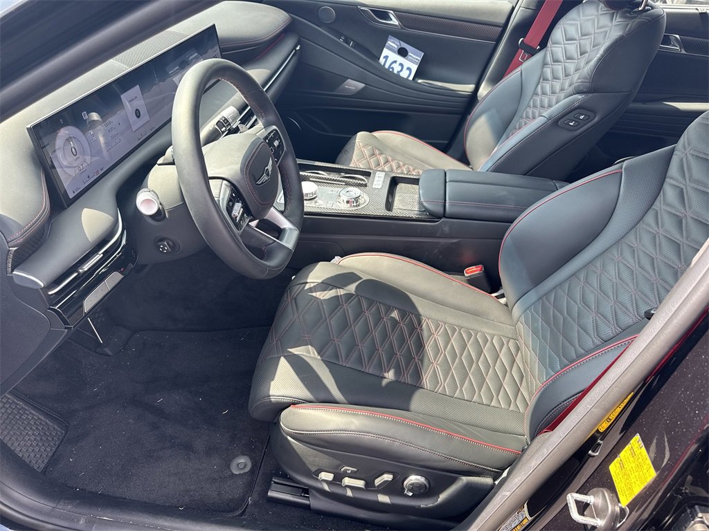 Used 2025 Genesis G80 3.5T Sport Prestige image 9