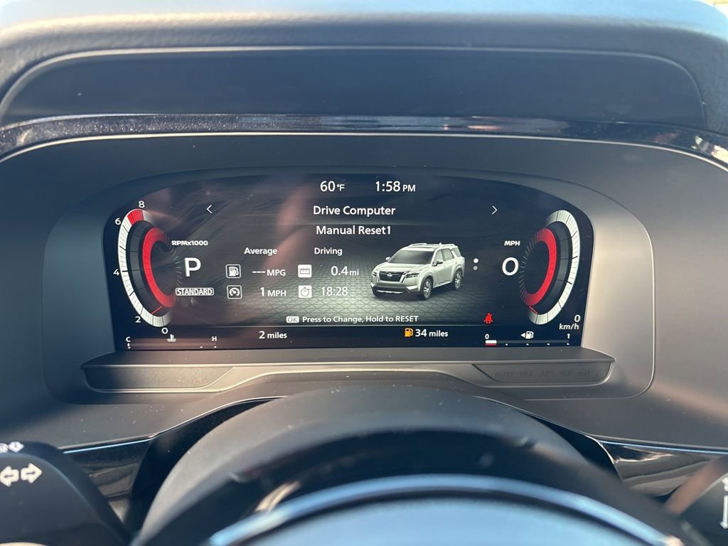 New 2025 Nissan Pathfinder Platinum FWD image 18