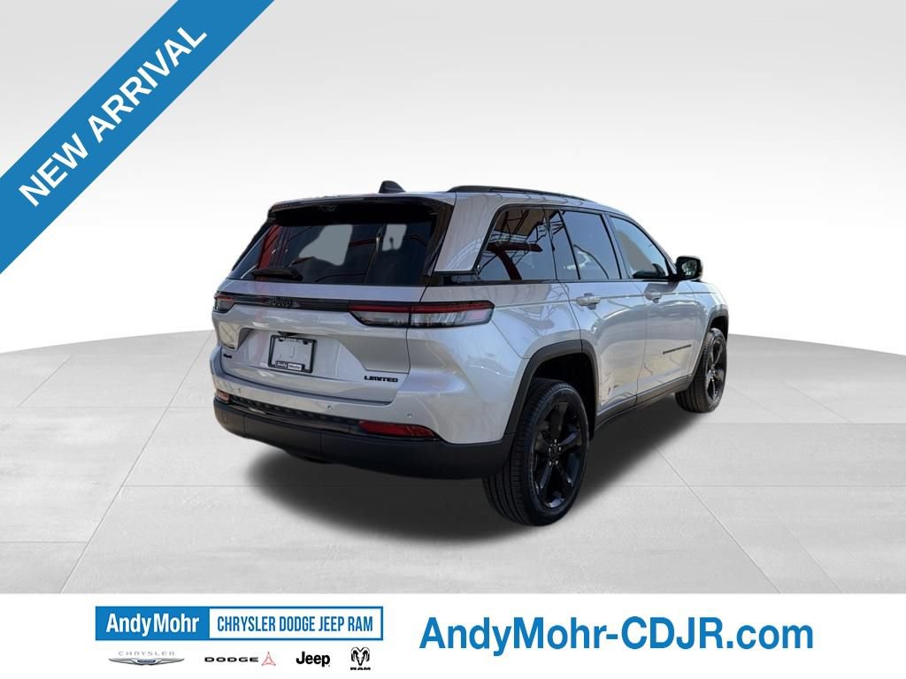 Used 2025 Jeep Grand Cherokee Limited w/ Luxury Tech Group II AWD/4WD image 7