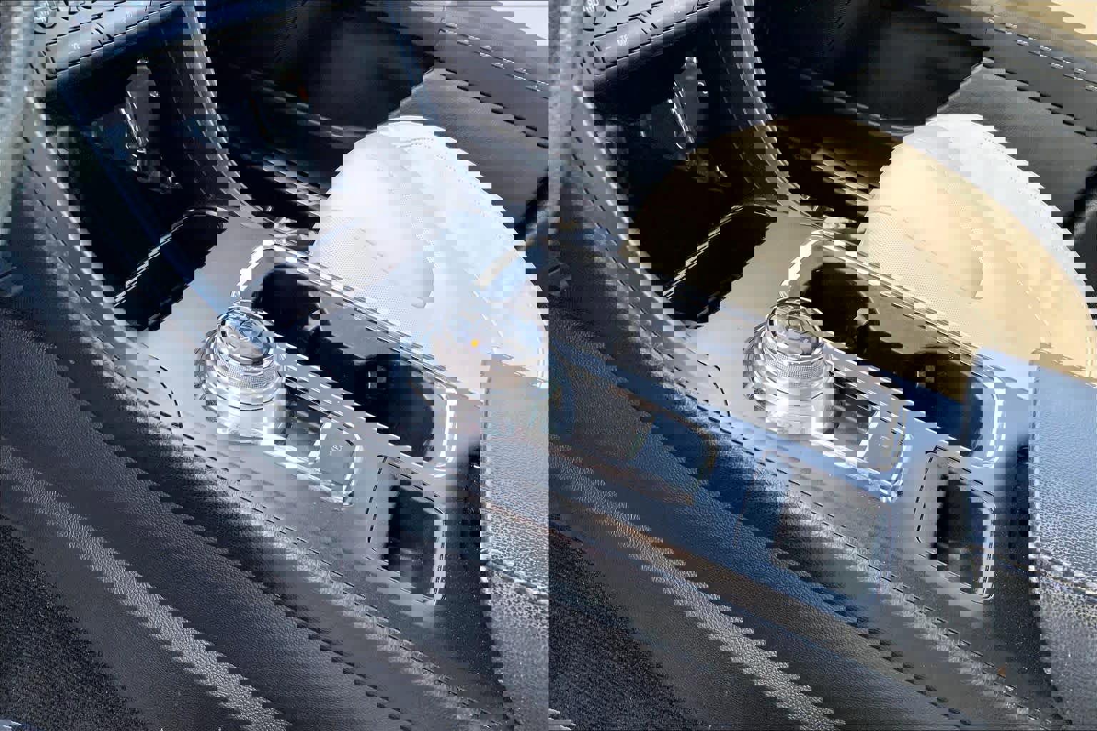 Used 2018 Ford Fusion Titanium image 16