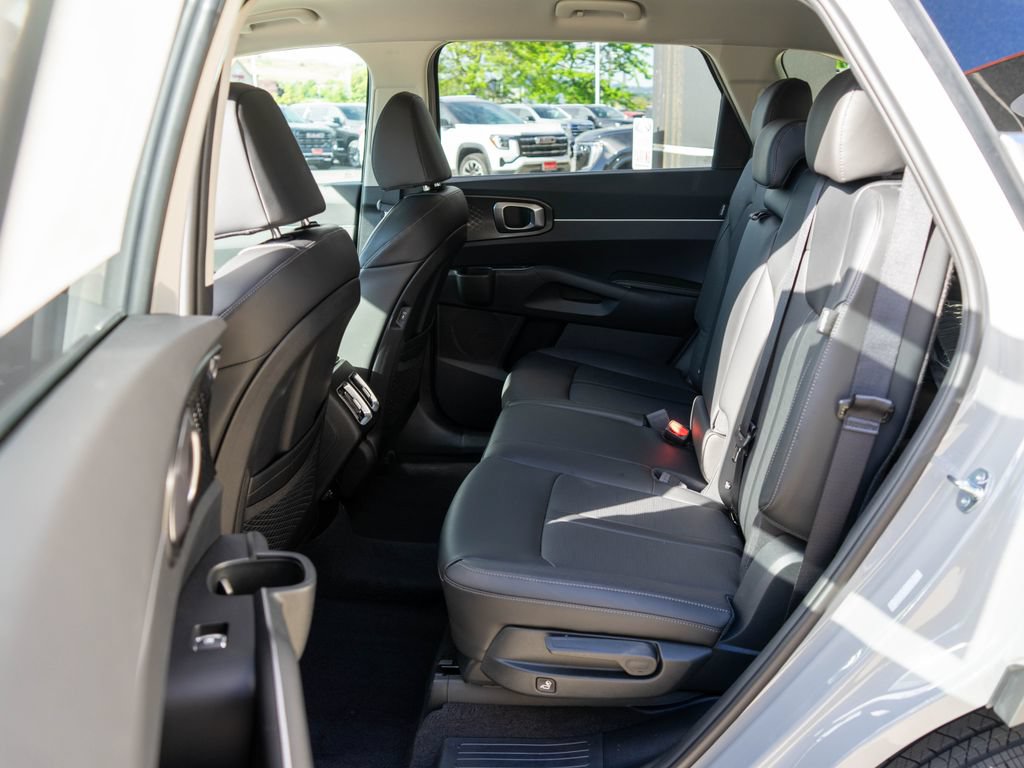New 2026 Kia Sorento EX AWD/4WD image 13