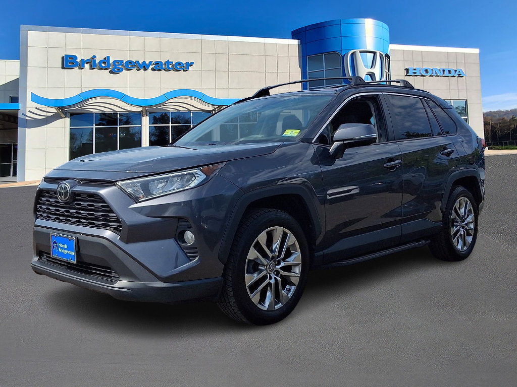 Used 2019 Toyota RAV4 XLE Premium w/ All Weather Liner Package AWD/4WD image 3