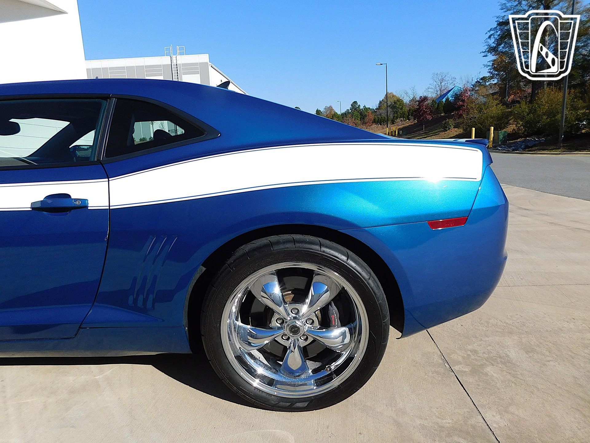 Used 2010 Chevrolet Camaro SS RWD image 16
