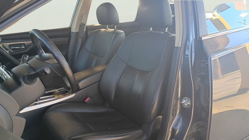 Used 2013 Nissan Altima 2.5 SL w/ 2.5 Moonroof Pkg image 24