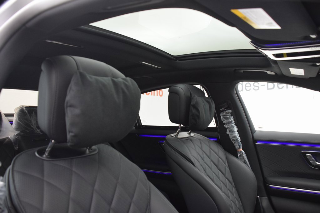 New 2026 Mercedes-Benz S 580 4MATIC Sedan image 17