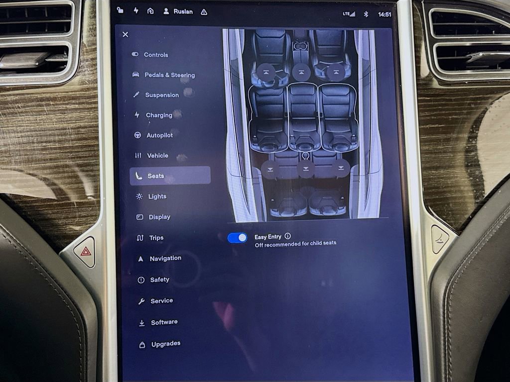 Used 2016 Tesla Model X P90D image 17