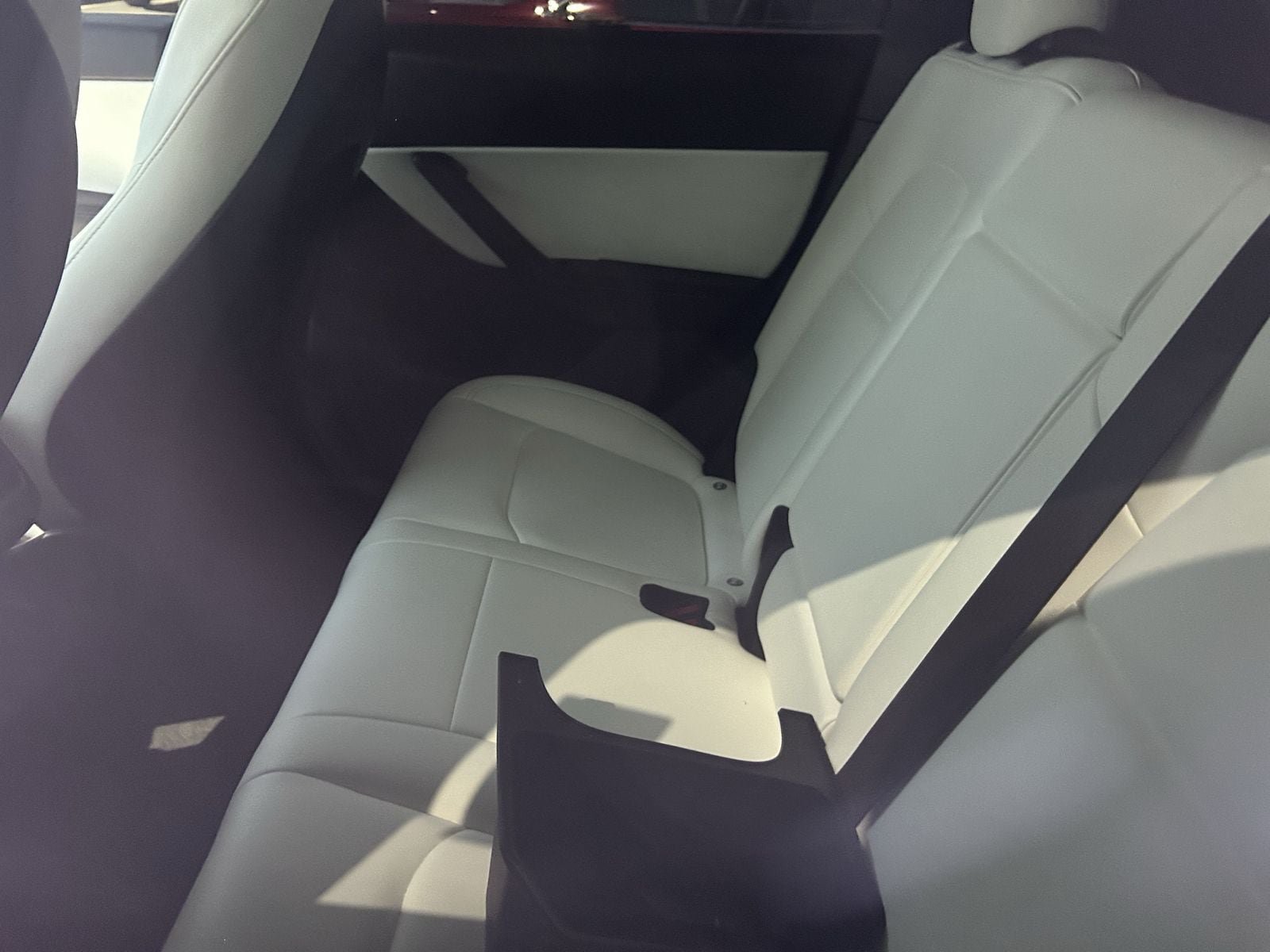Used 2022 Tesla Model Y Performance AWD/4WD image 9