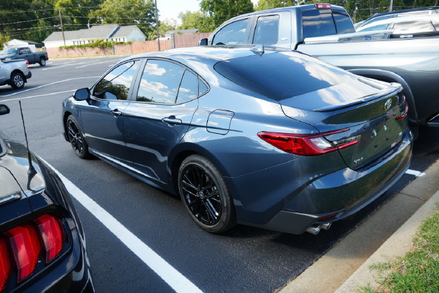 Used 2026 Toyota Camry SE w/ Convenience Package FWD image 14