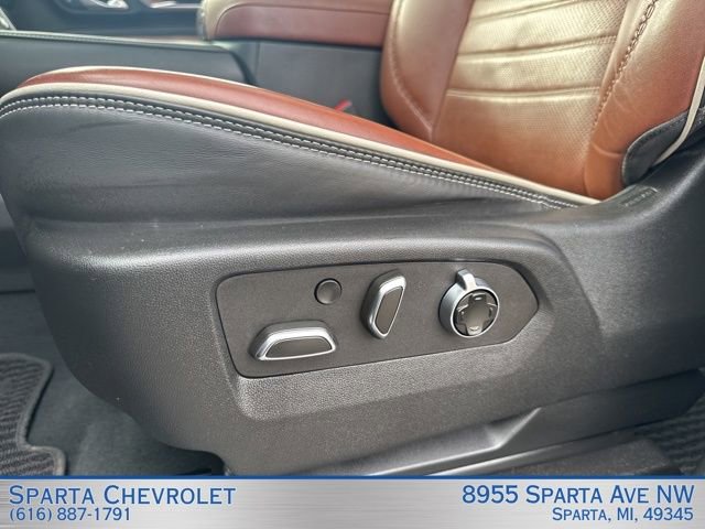 Used 2023 GMC Yukon XL Denali Ultimate image 14