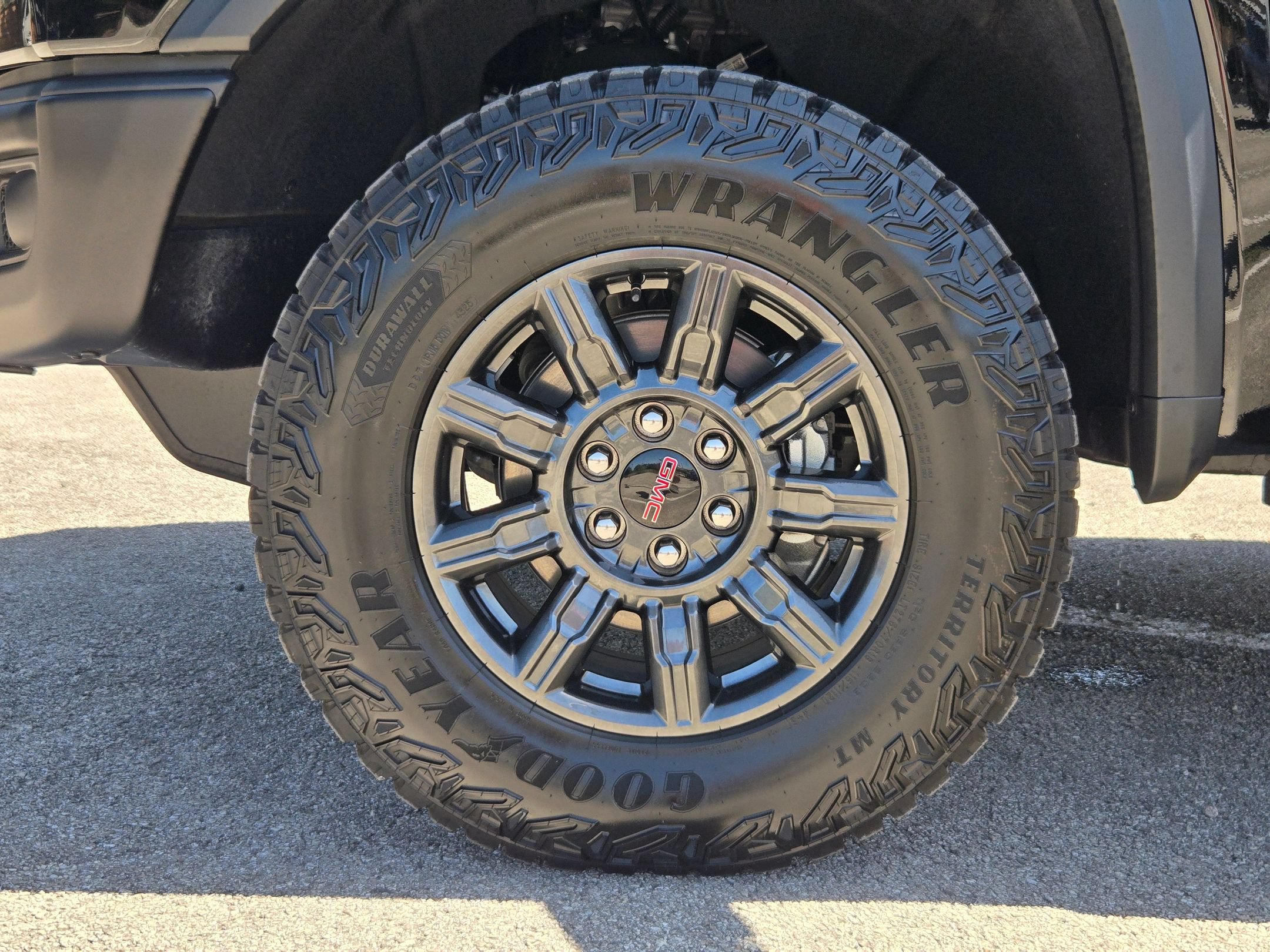 Used 2026 GMC Sierra 1500 AT4X AWD/4WD image 31