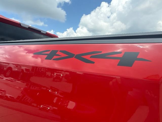 Used 2024 Chevrolet Silverado 1500 LT w/ Z71 Off-Road Package AWD/4WD image 12