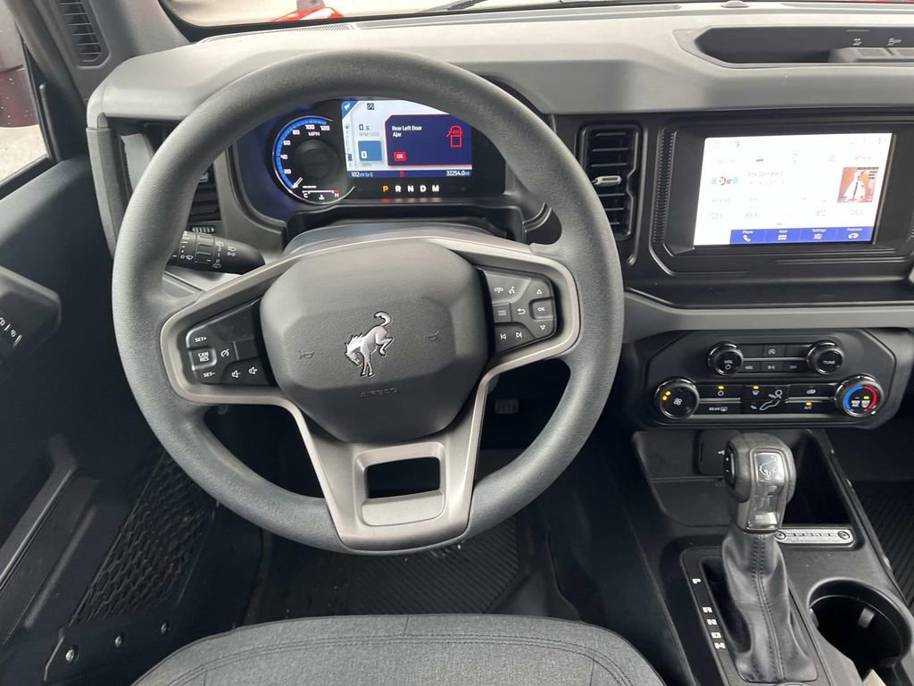 Used 2023 Ford Bronco 4-Door image 12