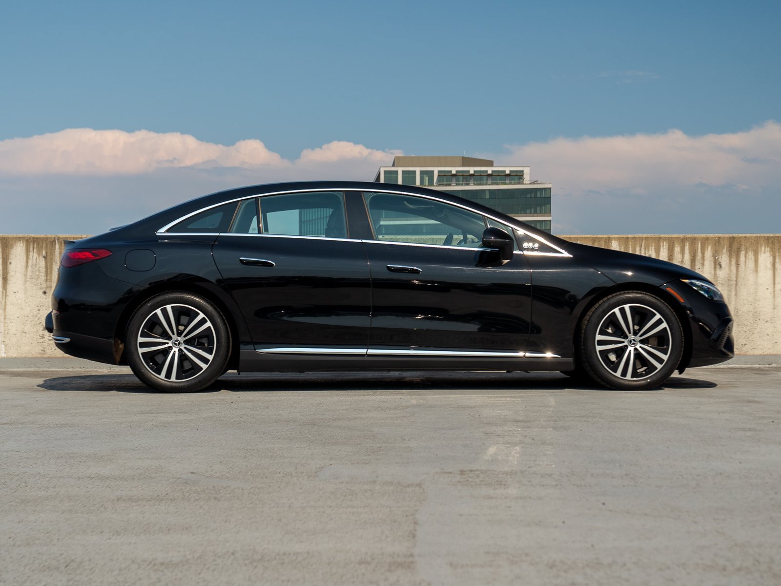 Used 2023 Mercedes-Benz EQE 350+ 4MATIC Sedan image 6