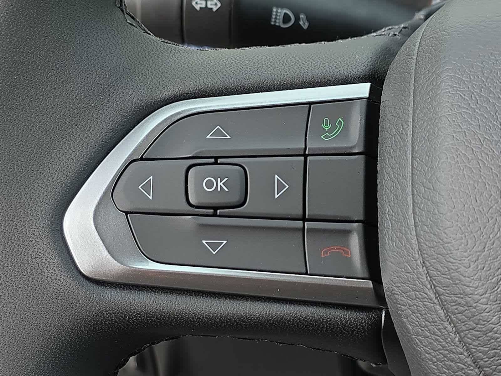 New 2026 Jeep Compass Latitude AWD/4WD image 55
