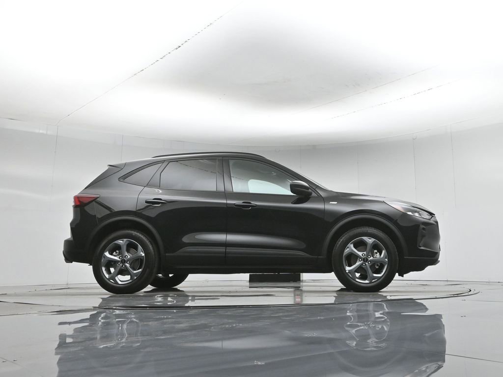 Used 2025 Ford Escape ST-Line AWD/4WD image 50