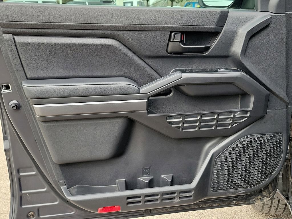 Used 2025 Toyota Tacoma SR5 image 18