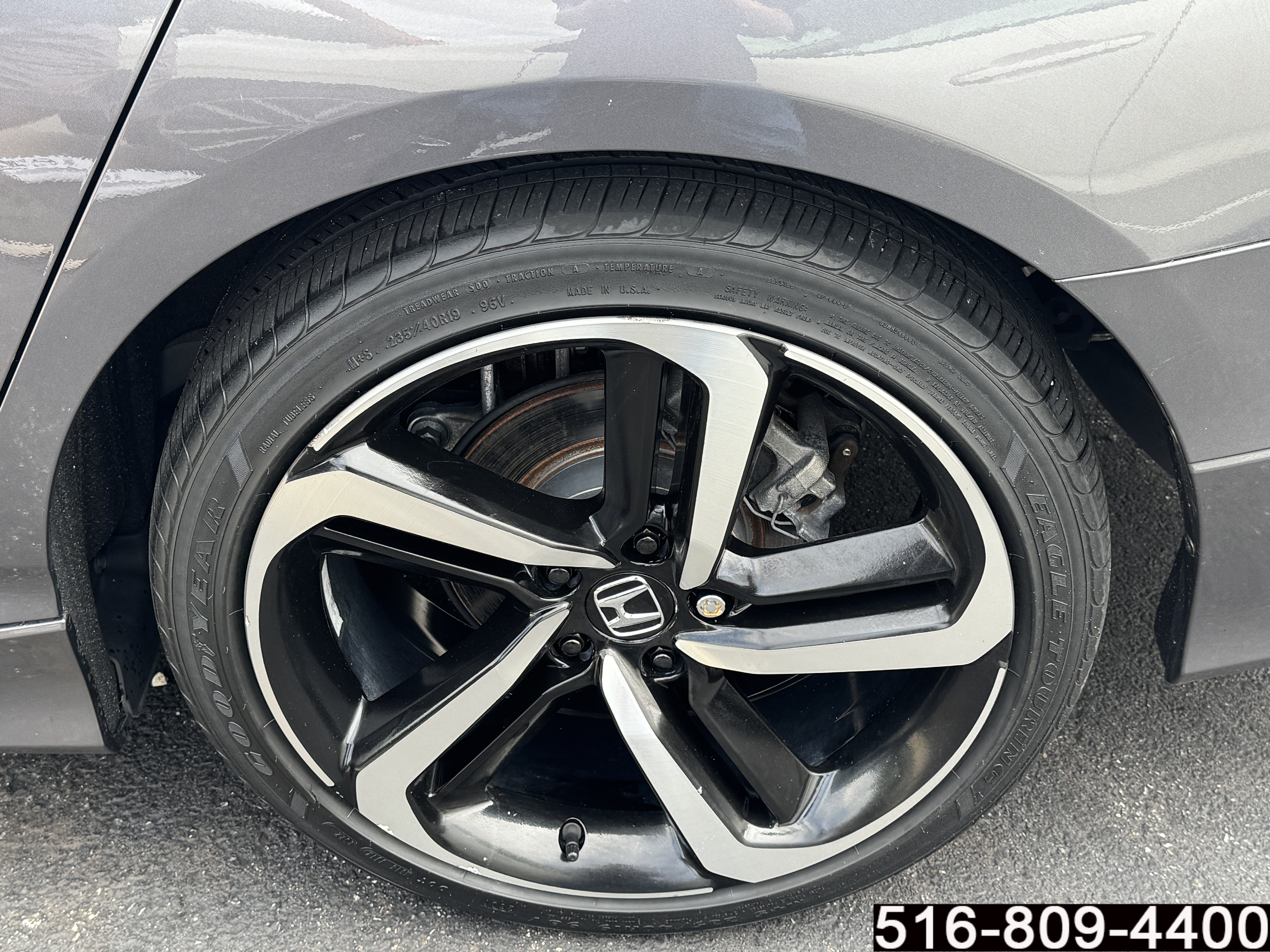Used 2018 Honda Accord Sport image 11