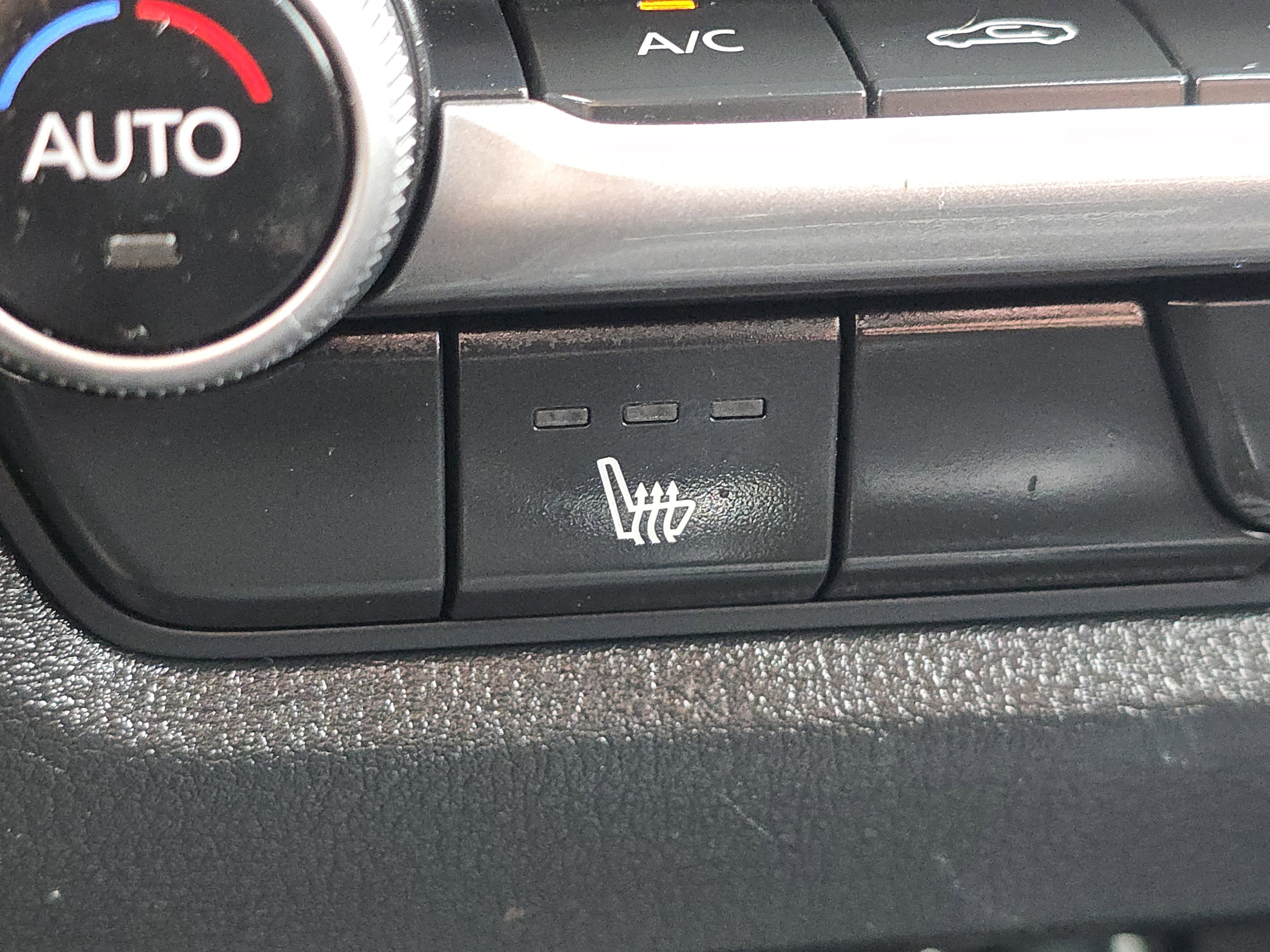 Used 2025 MAZDA CX-50 AWD 2.5 S w/ Preferred Package image 12