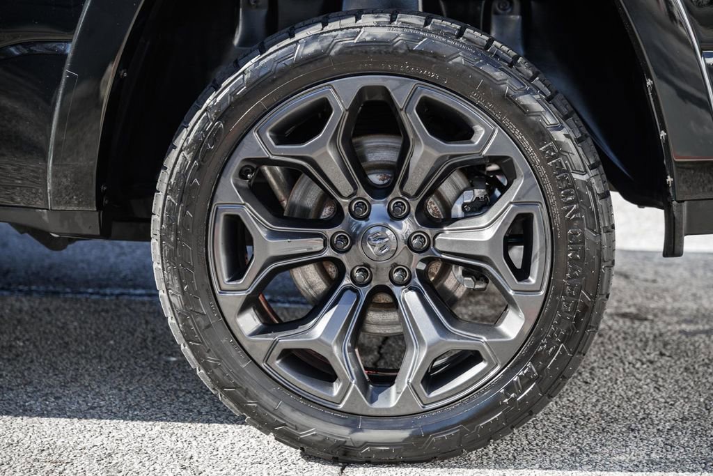 Used 2021 RAM 1500 Limited w/ Night Edition image 29