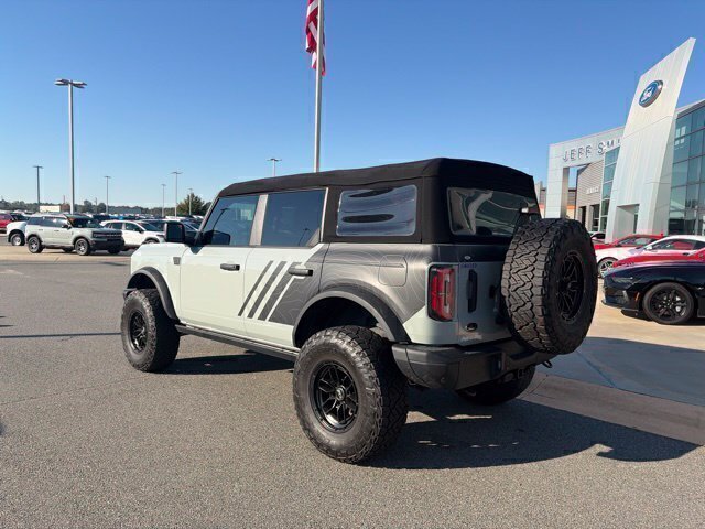 Used 2023 Ford Bronco Badlands AWD/4WD image 3