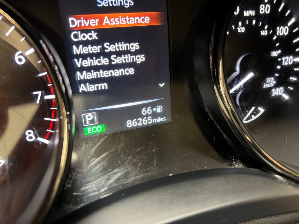 Used 2017 Nissan Rogue SL image 19