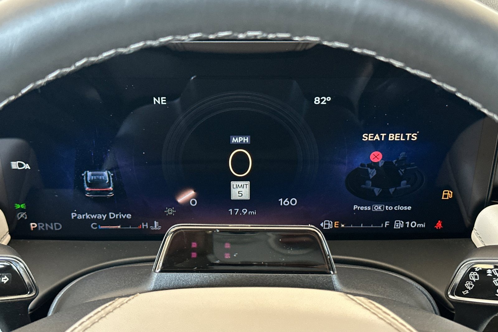 New 2025 Lincoln Aviator Reserve w/ Luxury Package image 25