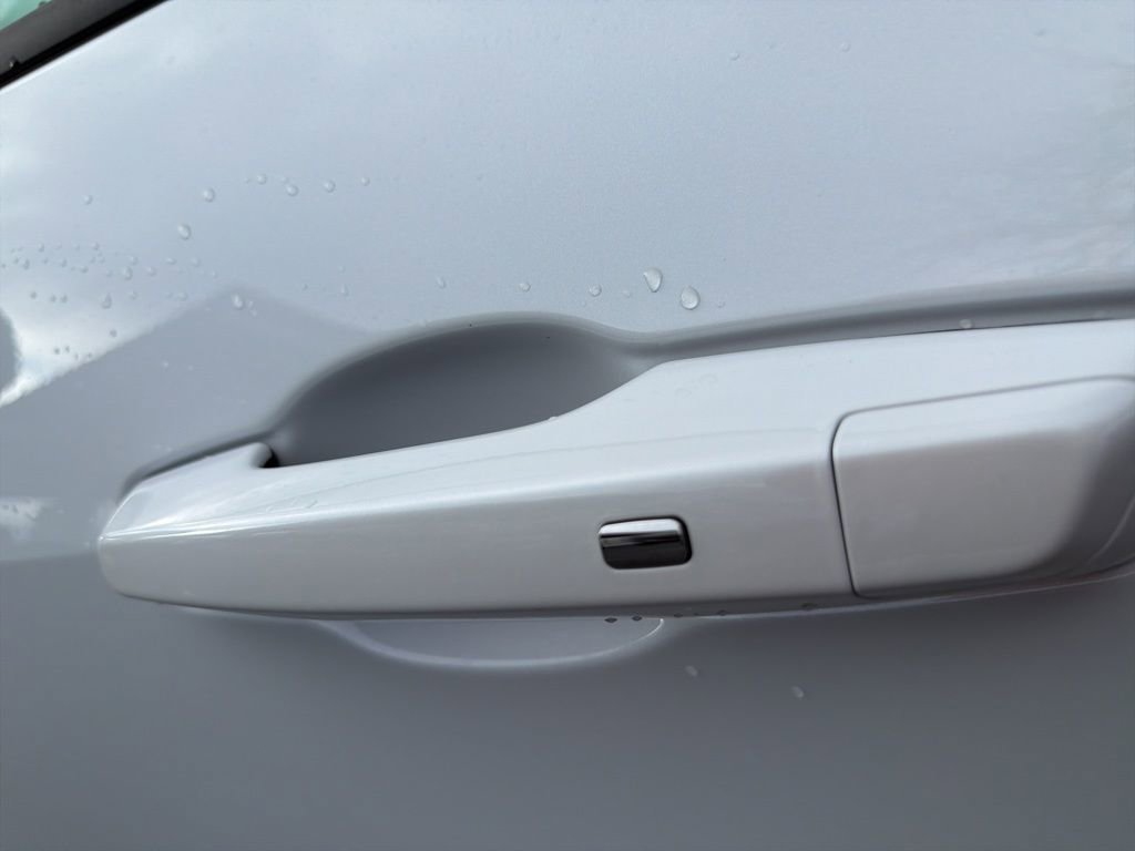 New 2026 Chevrolet Traverse RS w/ LPO, Floor Liner Package image 57