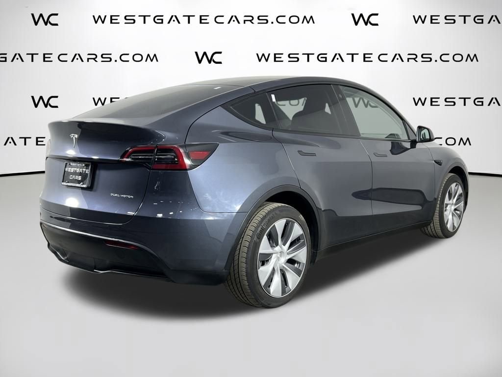 Used 2023 Tesla Model Y Long Range image 43
