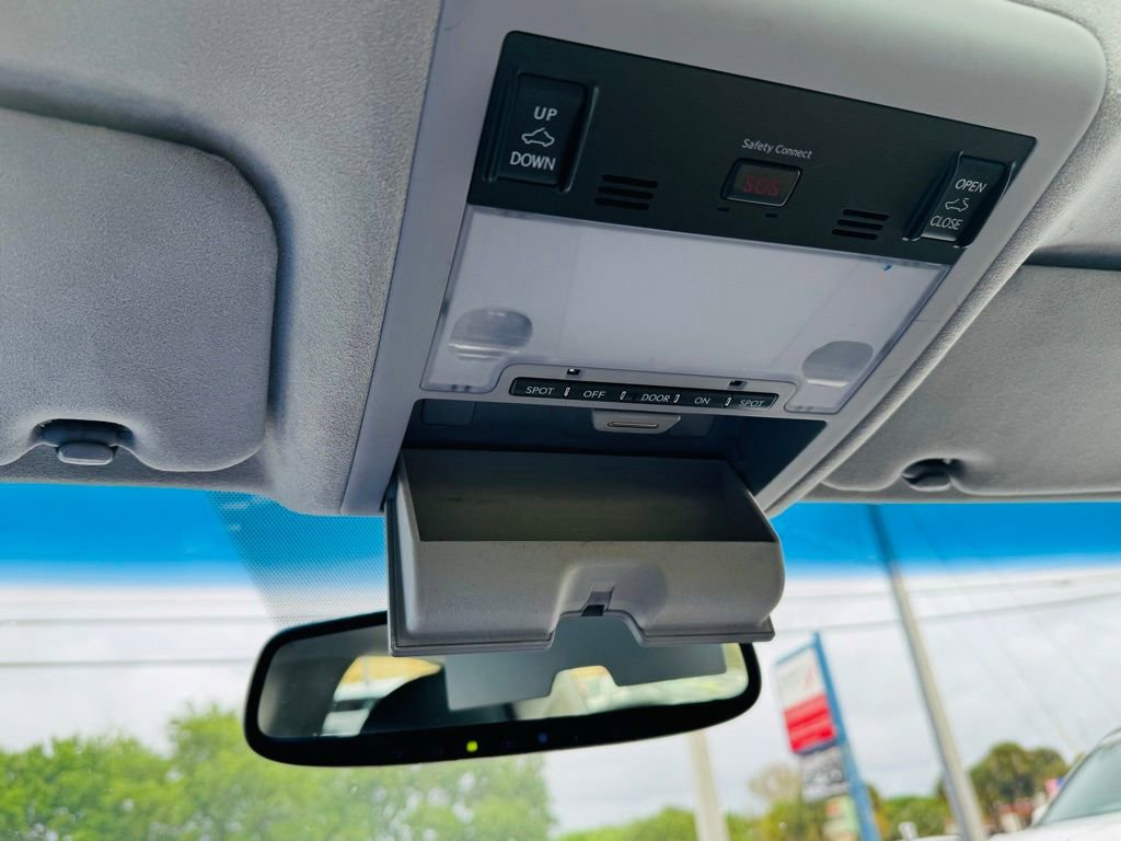 Used 2014 Lexus LS 460 L image 23