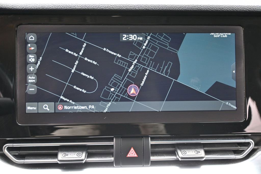 Used 2022 Kia Niro EX w/ Cold Weather Package FWD image 23