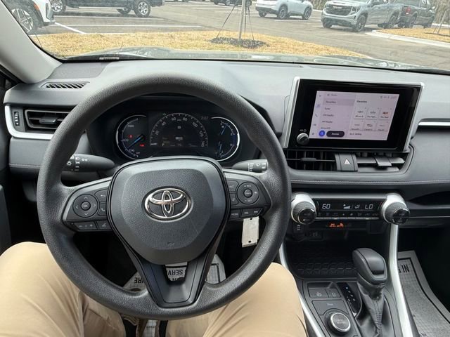 Used 2025 Toyota RAV4 LE image 6