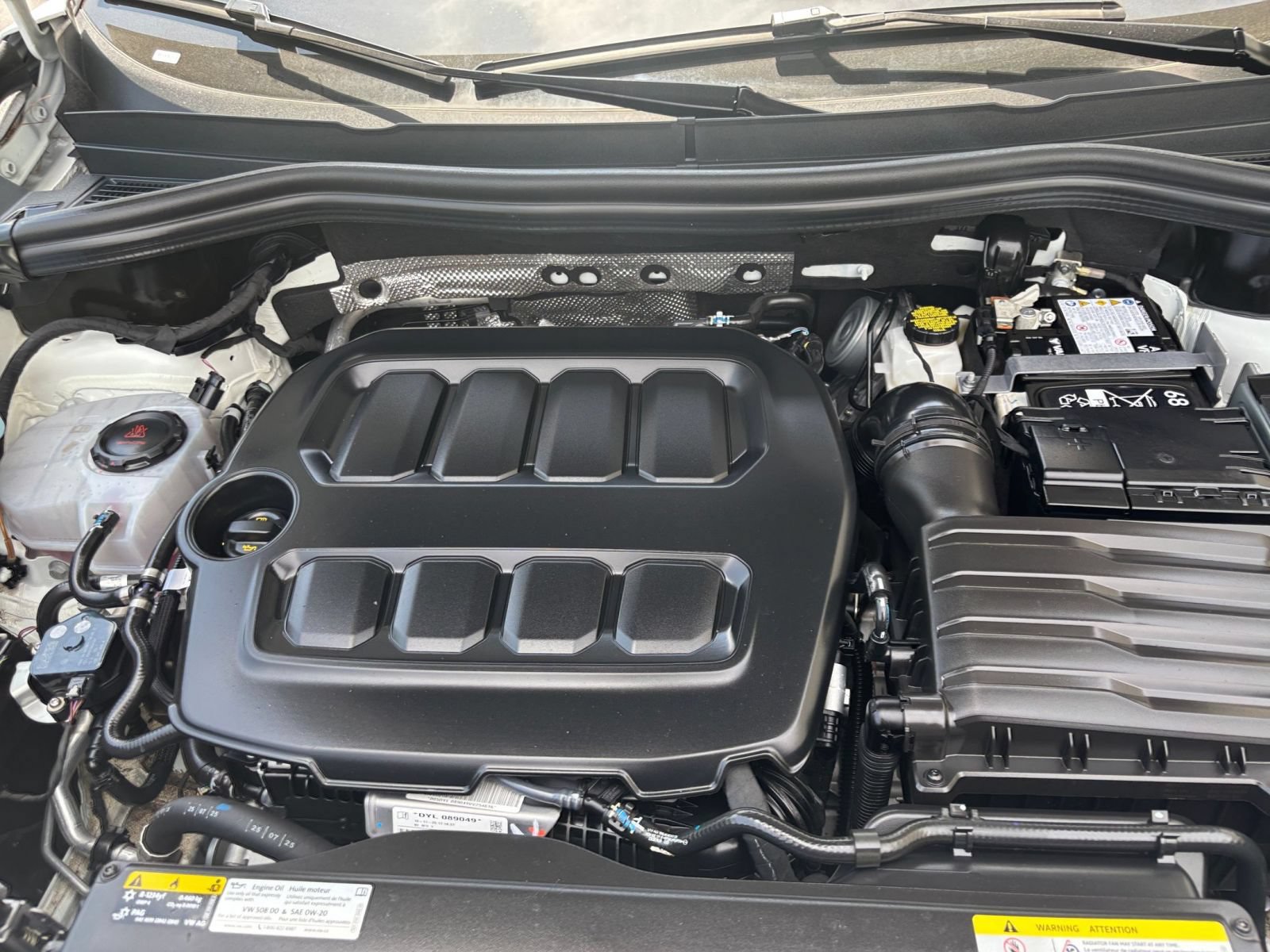 Used 2026 Volkswagen Tiguan SE AWD/4WD image 33