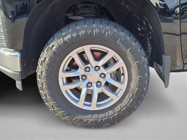 Used 2020 Chevrolet Silverado 1500 LT w/ Texas Edition AWD/4WD image 14