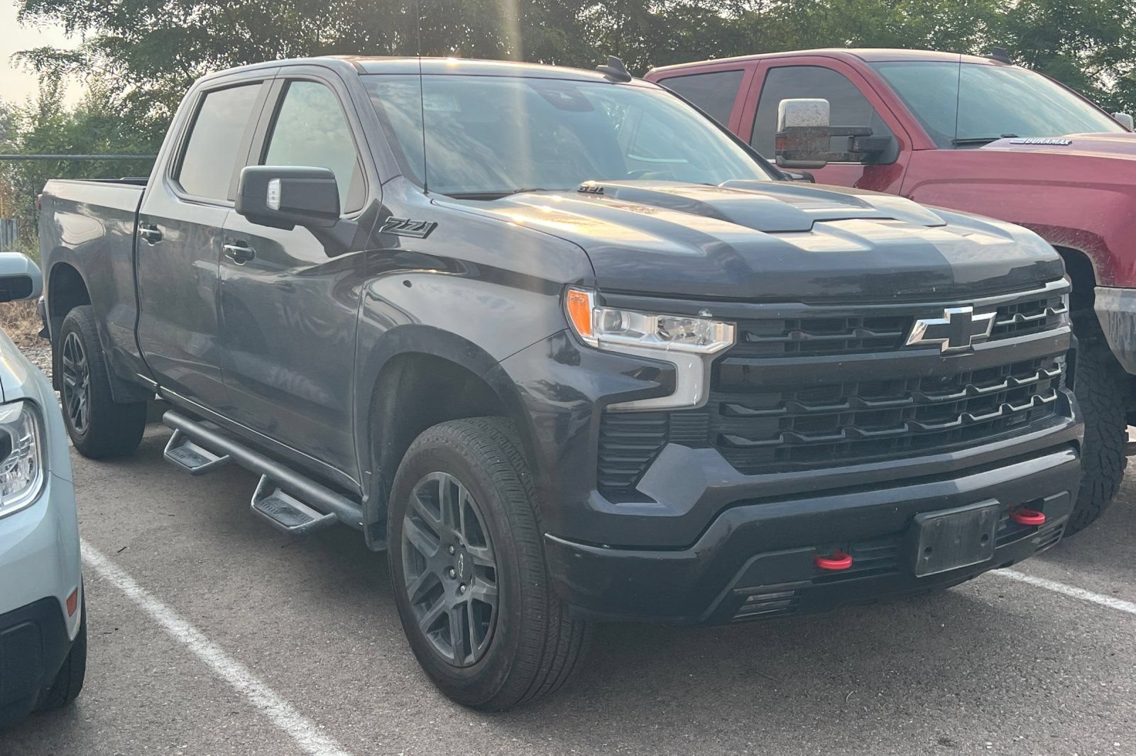 Used 2023 Chevrolet Silverado 1500 LT Trail Boss w/ LT Trail Boss Premium Package AWD/4WD image 2