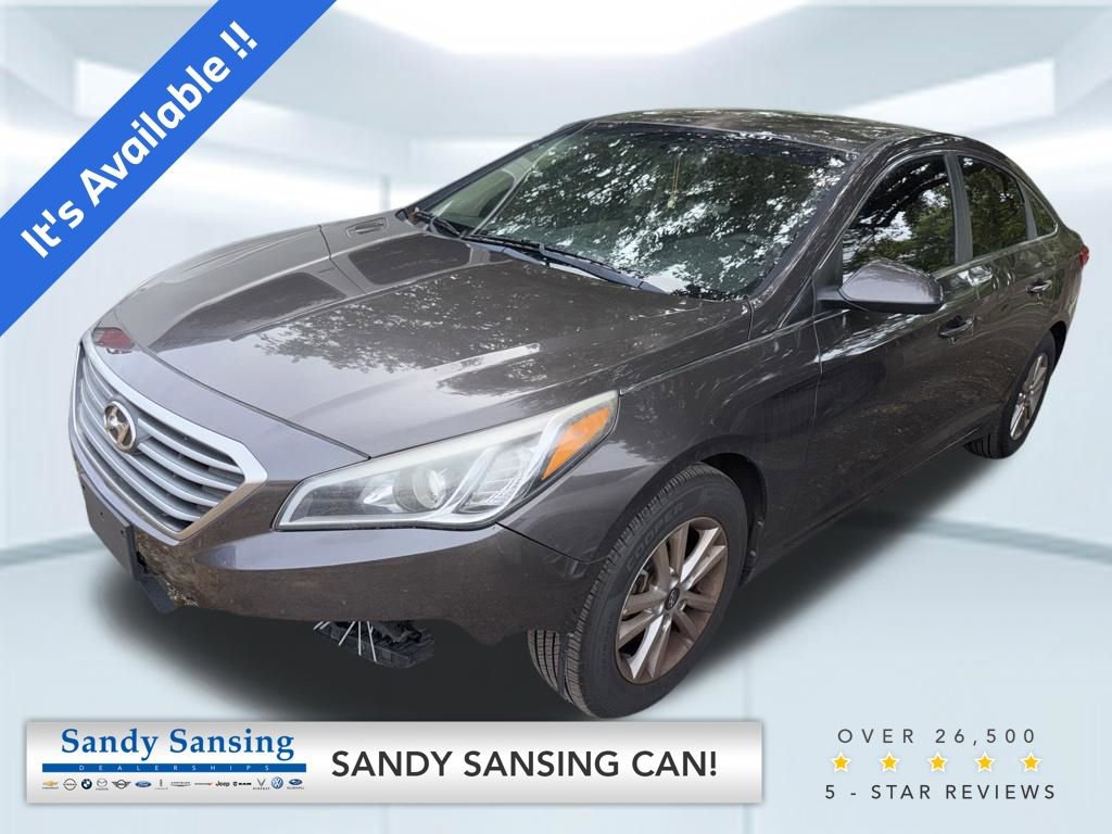 Used 2017 Hyundai Sonata SE image 1