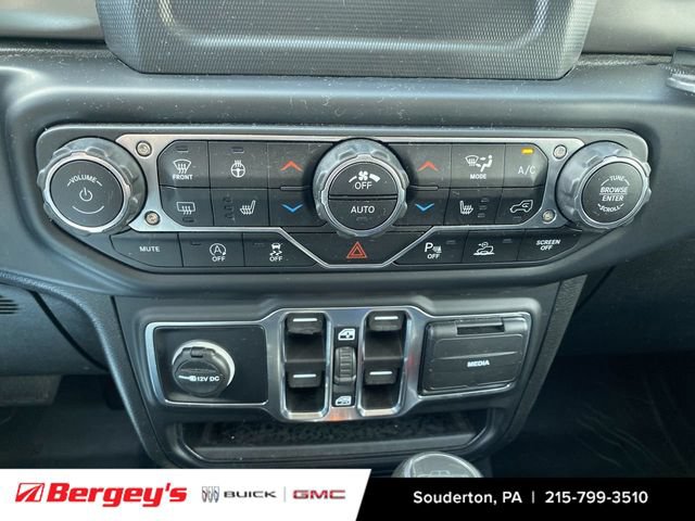 Used 2020 Jeep Gladiator Sport w/ Quick Order Package 24S AWD/4WD image 38