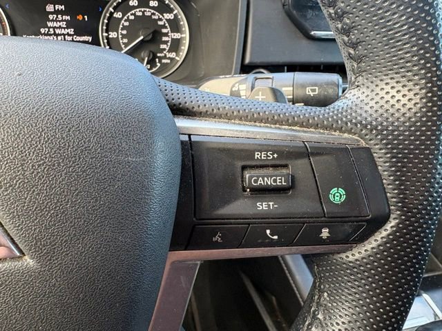 Used 2022 Mitsubishi Outlander SE image 20