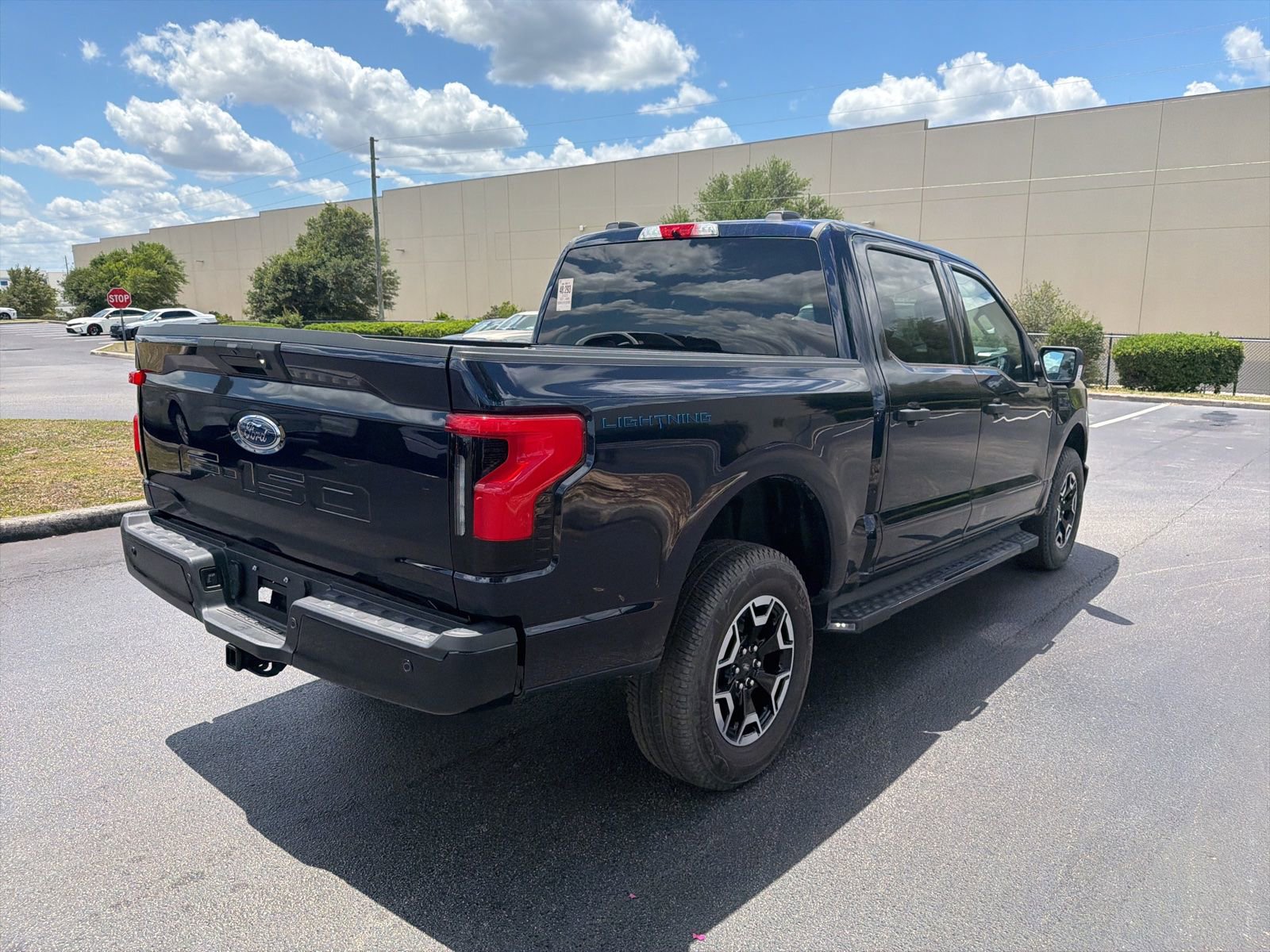 Used 2023 Ford F150 Lightning XLT w/ Tow Technology Package AWD/4WD image 5
