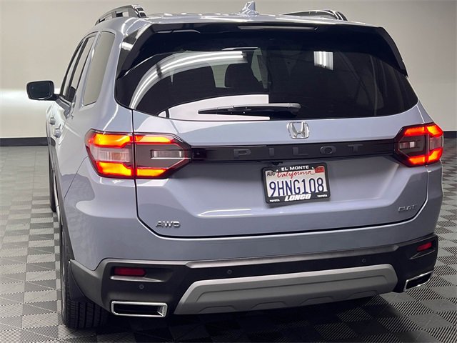 Used 2023 Honda Pilot Elite image 7
