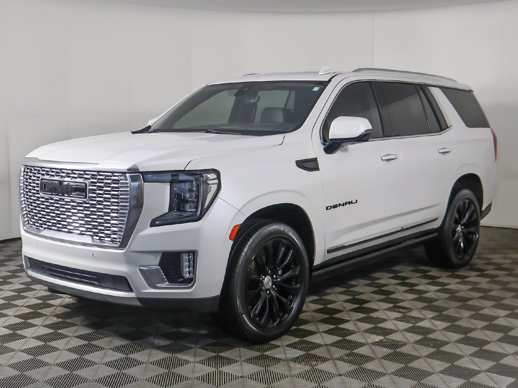 Used 2021 GMC Yukon Denali w/ Denali Premium Package image 17