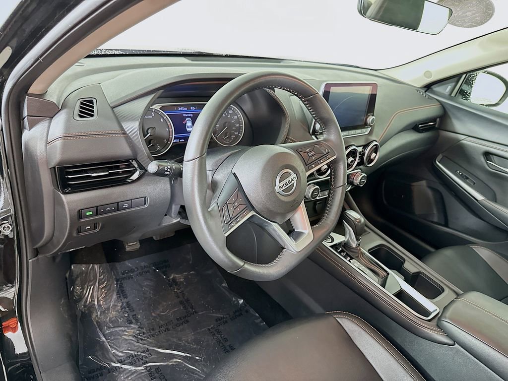 Used 2023 Nissan Sentra SR w/ SR Premium Package image 14