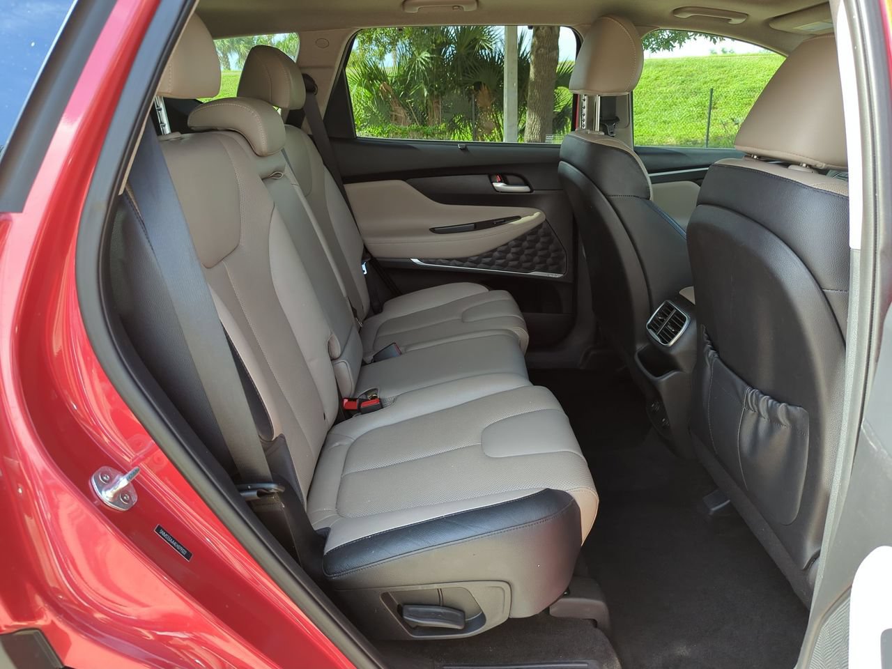 Used 2020 Hyundai Santa Fe SEL w/ Cargo Package FWD image 24