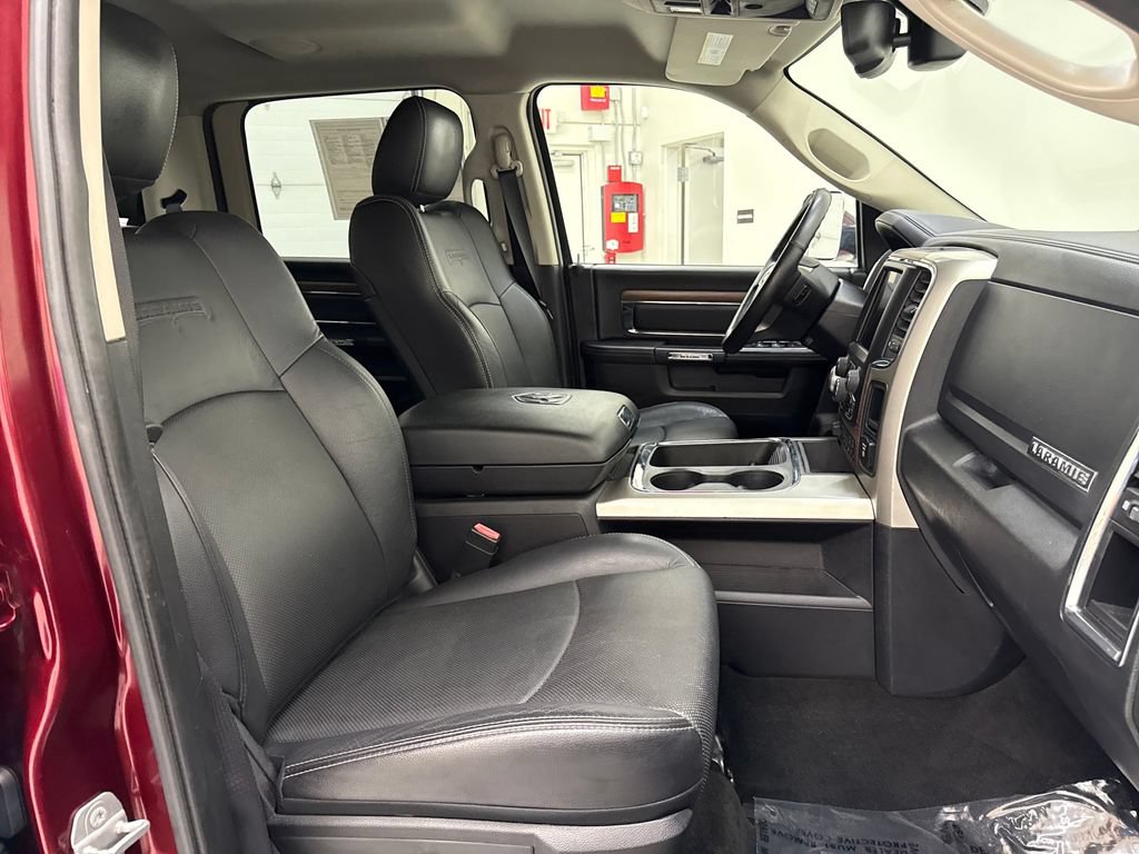 Used 2016 RAM 1500 Laramie w/ Convenience Group AWD/4WD image 21