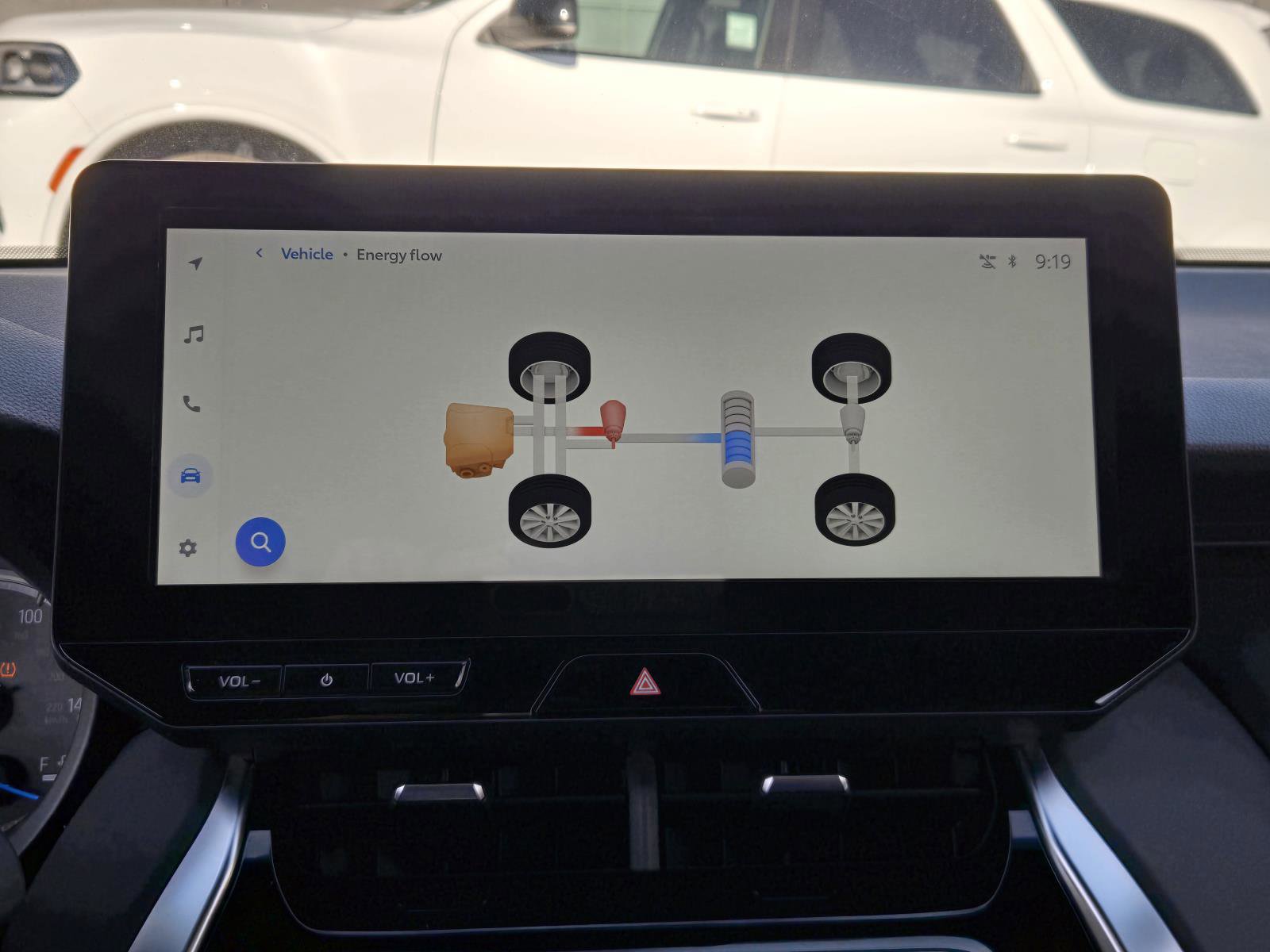 Used 2024 Toyota Venza XLE image 10