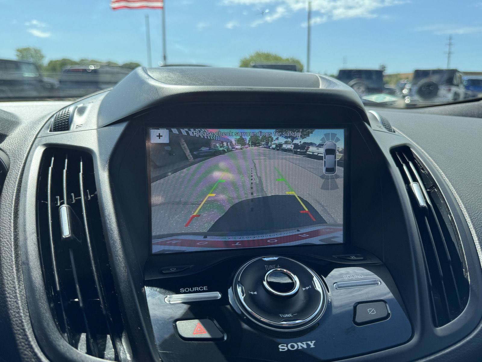 Used 2019 Ford Escape Titanium FWD image 22