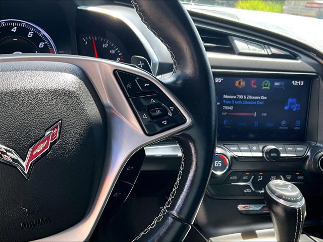 Used 2018 Chevrolet Corvette Z06 RWD image 19
