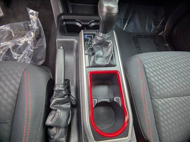 Used 2022 Toyota Tacoma SR5 AWD/4WD image 12