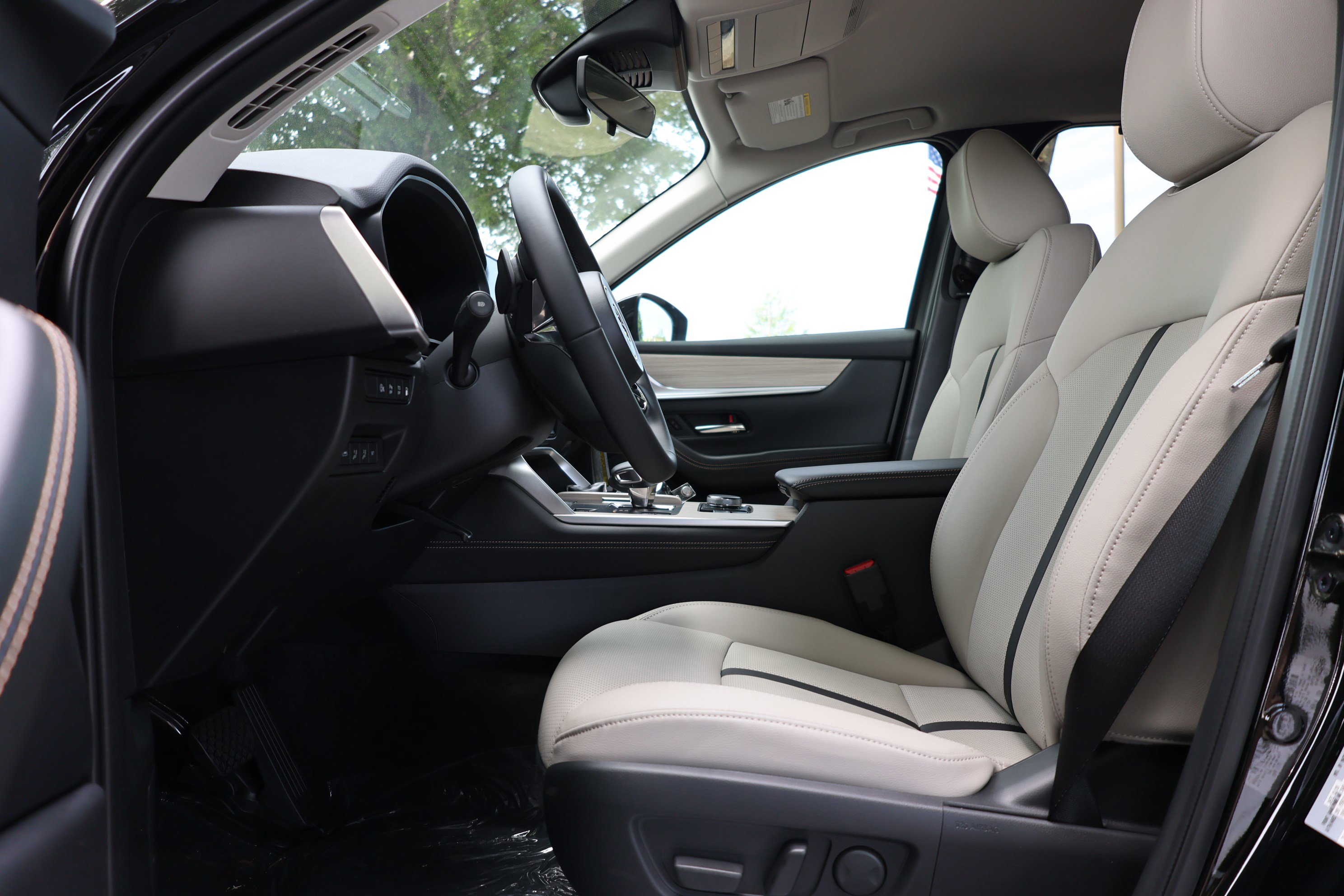 New 2026 MAZDA CX-70 SC Plus AWD/4WD image 8